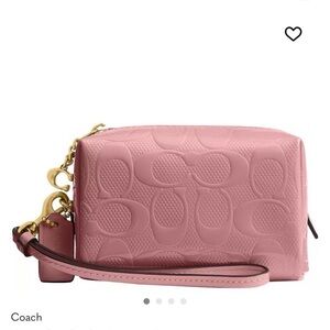 Coach Blush Patent Signature
Cosmetic Case